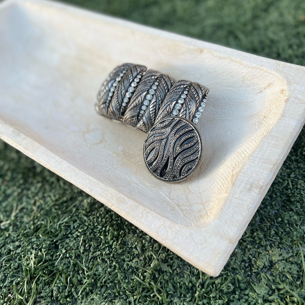 Huge Ring & Bangel Set!